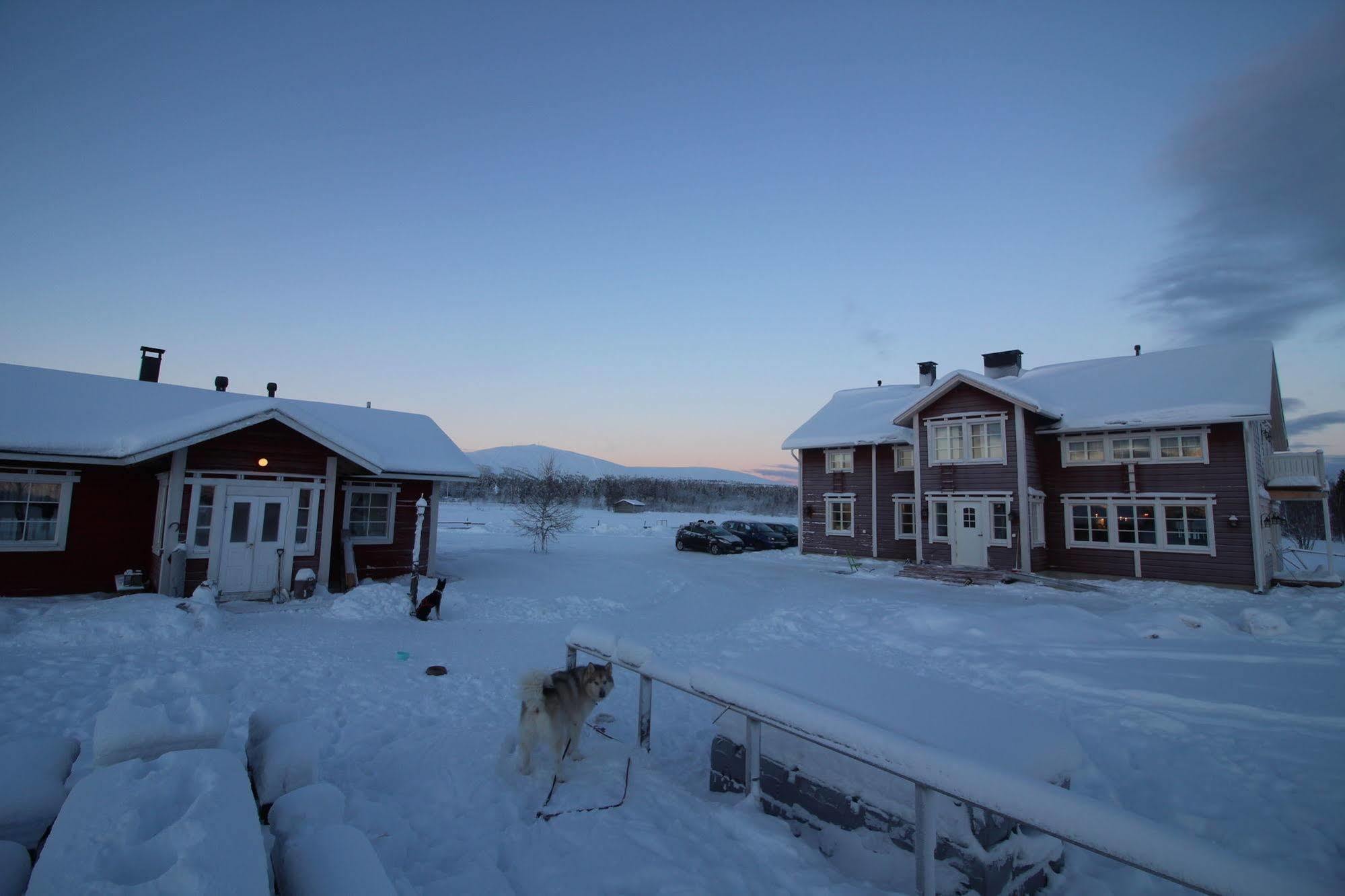 Hotel Aurora Estate Ylläsjärvi Exterior foto